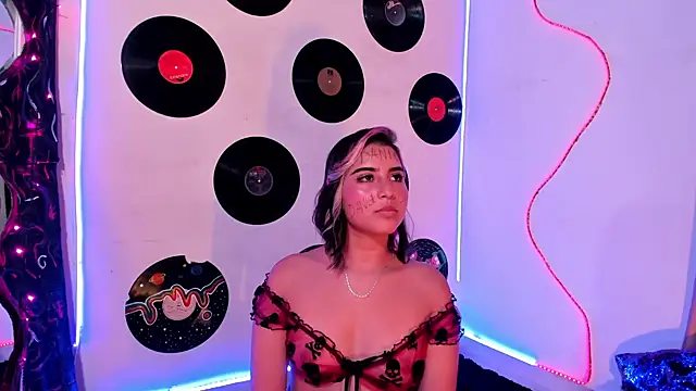 Snapshot of _dahian14_ chatting on January 11, 4:16 am dahian14 online show from January 11, 4:16 am