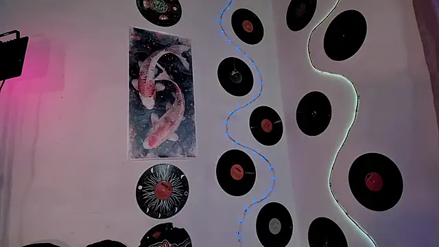 Snapshot of _dahian14_ chatting on February 10, 12:30 am dahian14 online show from February 10, 12:30 am