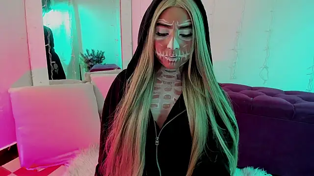 Snapshot of _dahian14_ chatting on October 19, 2:56 am dahian14 online show from October 19, 2:56 am