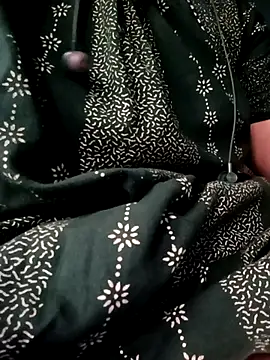 gunjan22 online show from November 1, 9:11 am