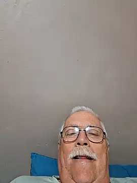 Snapshot of NawtyB1965 chatting on July 4, 3:56 am NawtyB1965 online show from July 4, 3:56 am