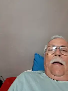 Snapshot of NawtyB1965 chatting on July 10, 3:55 am NawtyB1965 online show from July 10, 3:55 am