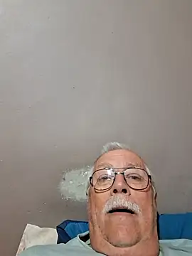 Snapshot of NawtyB1965 chatting on July 11, 5:10 am NawtyB1965 online show from July 11, 5:10 am
