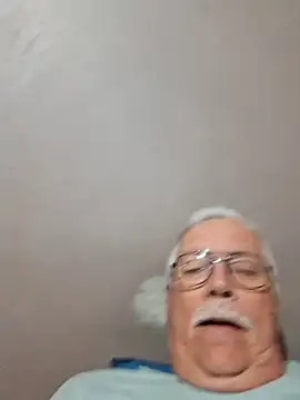 Snapshot of NawtyB1965 chatting on July 13, 4:04 am NawtyB1965 online show from July 13, 4:04 am