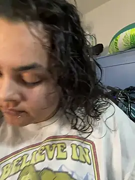 Snapshot of DatBishYouMiss chatting on January 14, 6:13 am DatBishYouMiss online show from January 14, 6:13 am