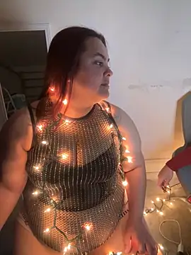 Snapshot of DatBishYouMiss chatting on November 13, 3:49 am DatBishYouMiss online show from November 13, 3:49 am