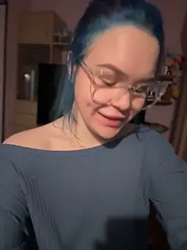 MaddisonHaas online show from December 3, 12:49 pm