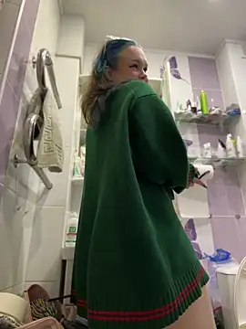 MaddisonHaas online show from February 5, 12:20 am