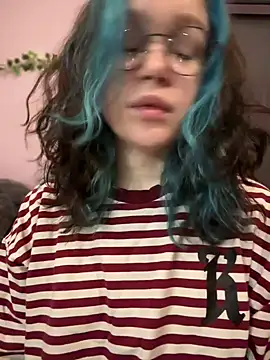 MaddisonHaas online show from March 1, 7:48 pm