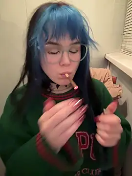 MaddisonHaas online show from April 14, 4:57 pm