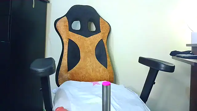 Samary thomas online show from November 16, 1:22 am