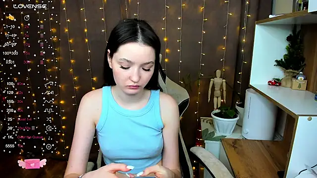 Fairyy Moon online show from January 7, 11:37 am