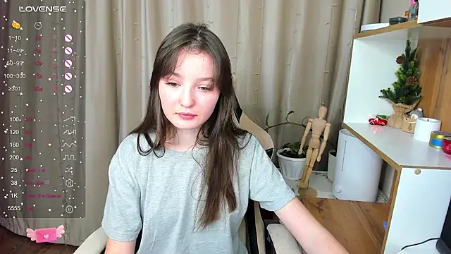 Fairyy Moon online show from January 17, 2:28 pm