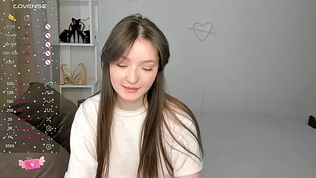 Fairyy Moon online show from October 8, 3:26 am