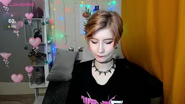 Angel Jules online show from December 12, 4:15 am