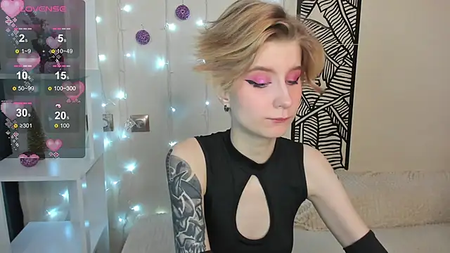 Angel Jules online show from January 7, 4:39 am