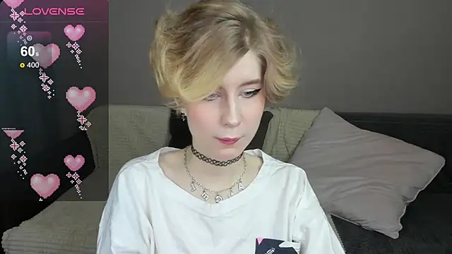 Angel Jules online show from February 21, 1:00 am