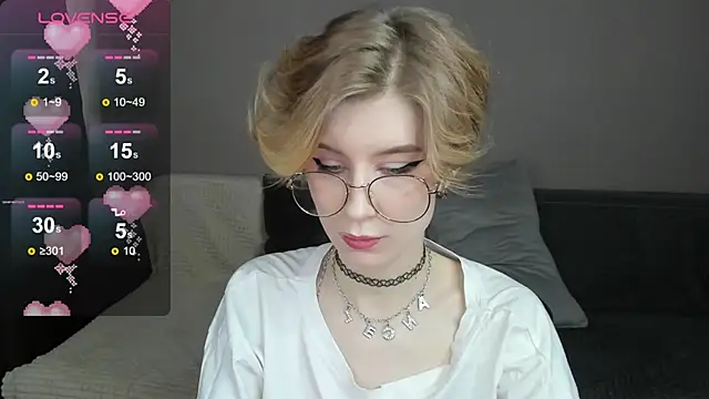 Angel Jules online show from February 22, 4:07 am