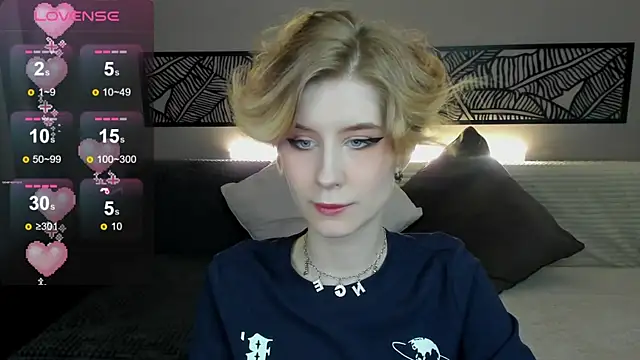 Angel Jules online show from March 7, 12:58 am