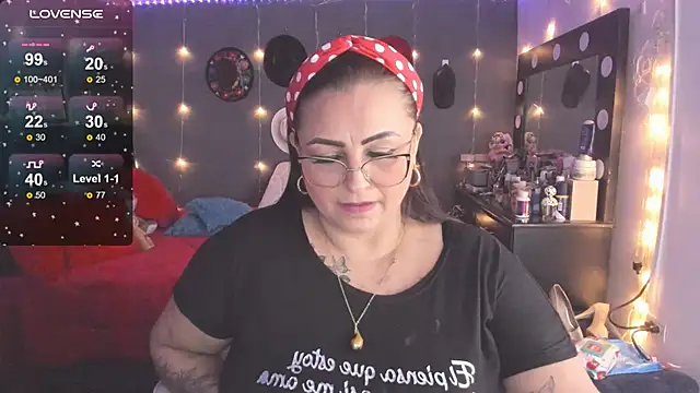 Ivonnee   online show from February 26, 6:47 am
