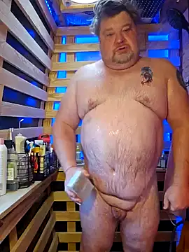 Snapshot of alienbunny chatting on January 28, 8:36 pm alienbunny online show from January 28, 8:36 pm