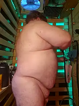 Snapshot of alienbunny chatting on February 15, 8:33 pm alienbunny online show from February 15, 8:33 pm