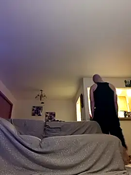 Snapshot of Cooperstone chatting on December 31, 5:11 am Cooperstone online show from December 31, 5:11 am