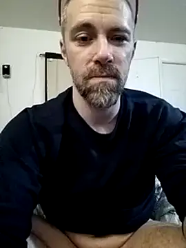 Snapshot of Cooperstone chatting on February 2, 3:21 am Cooperstone online show from February 2, 3:21 am