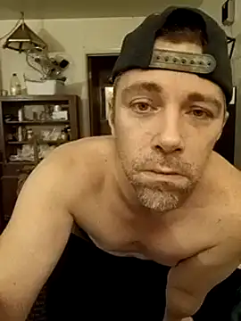 Snapshot of Cooperstone chatting on February 17, 9:03 am Cooperstone online show from February 17, 9:03 am