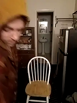 Snapshot of Cooperstone chatting on February 21, 5:46 am Cooperstone online show from February 21, 5:46 am