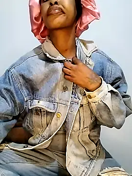 EbonylvyXxZA online show from September 19, 9:04 pm