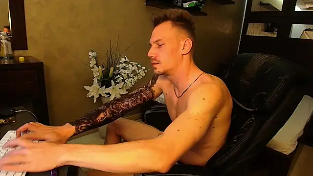 MateoBenjaminX online show from March 17, 8:19 pm