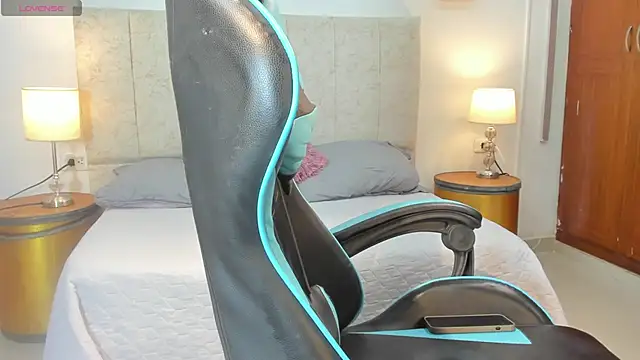 Snapshot of _maria_foxx_ chatting on December 5, 6:26 pm maria foxx online show from December 5, 6:26 pm