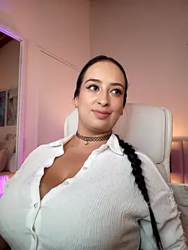 Snapshot of DaniRousse chatting on February 27, 4:10 pm DaniRousse online show from February 27, 4:10 pm