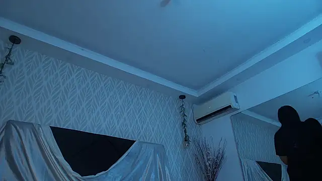 sandy rivas online show from January 6, 11:58 am