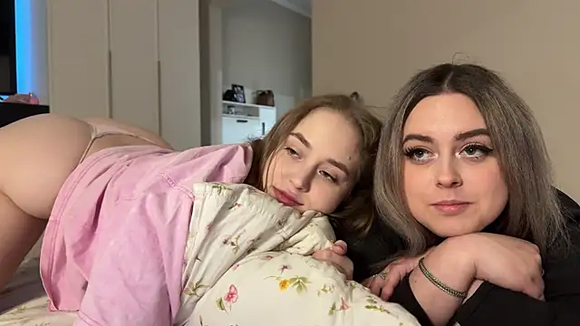 endlesssoffi online show from April 20, 9:16 pm