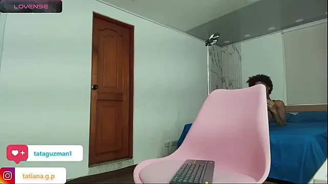 tataguzman1 online show from October 23, 12:04 pm