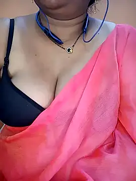 Snapshot of Sexy-Telugunayana2 chatting on December 8, 8:58 pm Sexy-Telugunayana2 online show from December 8, 8:58 pm