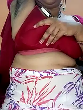 Snapshot of Sexy-Telugunayana2 chatting on March 2, 6:27 am Sexy-Telugunayana2 online show from March 2, 6:27 am