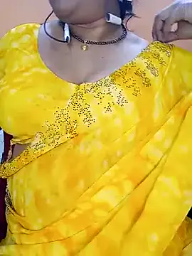 Snapshot of Sexy-Telugunayana2 chatting on March 15, 6:43 pm Sexy-Telugunayana2 online show from March 15, 6:43 pm