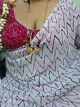 Snapshot of Sexy-Telugunayana2 chatting on May 7, 10:53 am Sexy-Telugunayana2 online show from May 7, 10:53 am