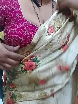 Snapshot of Sexy-Telugunayana2 chatting on July 11, 6:32 pm Sexy-Telugunayana2 online show from July 11, 6:32 pm