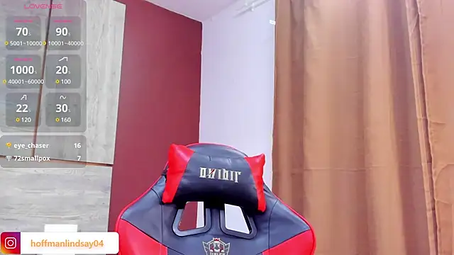 lindsayhoffman18 online show from February 18, 10:03 pm