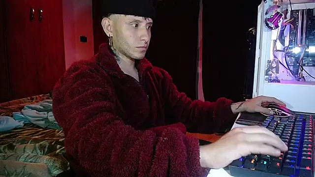 esjrobles online show from March 18, 4:58 am