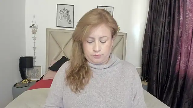 Snapshot of MonyCassius chatting on January 7, 12:40 pm MonyCassius online show from January 7, 12:40 pm