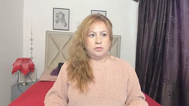 Snapshot of MonyCassius chatting on March 2, 12:23 pm MonyCassius online show from March 2, 12:23 pm