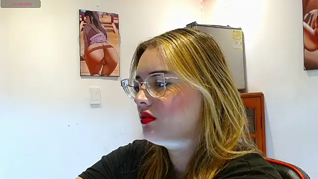 kendallclarkk03 online show from February 19, 5:49 am