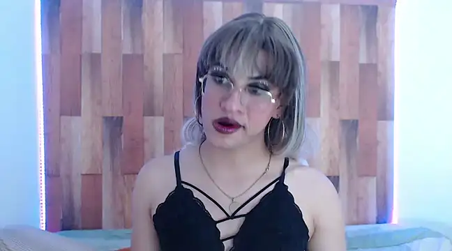 Raven Whisper online show from January 2, 3:48 am