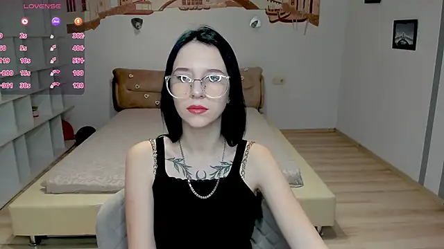 Snapshot of KarolinaBlacks chatting on January 19, 6:42 am KarolinaBlacks online show from January 19, 6:42 am