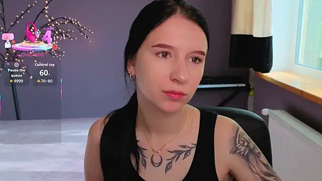 KarolinaBlacks online show from May 21, 5:25 am